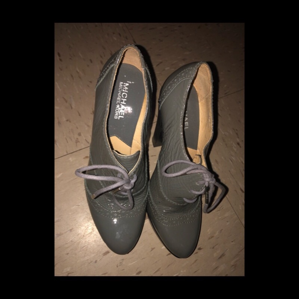 Michael Kors Patent Heel Oxford 6